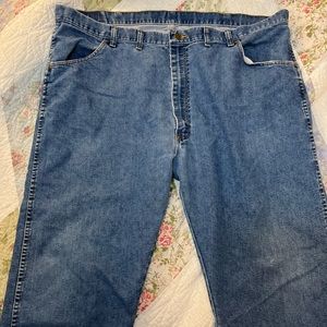 Wrangler jeans size 44